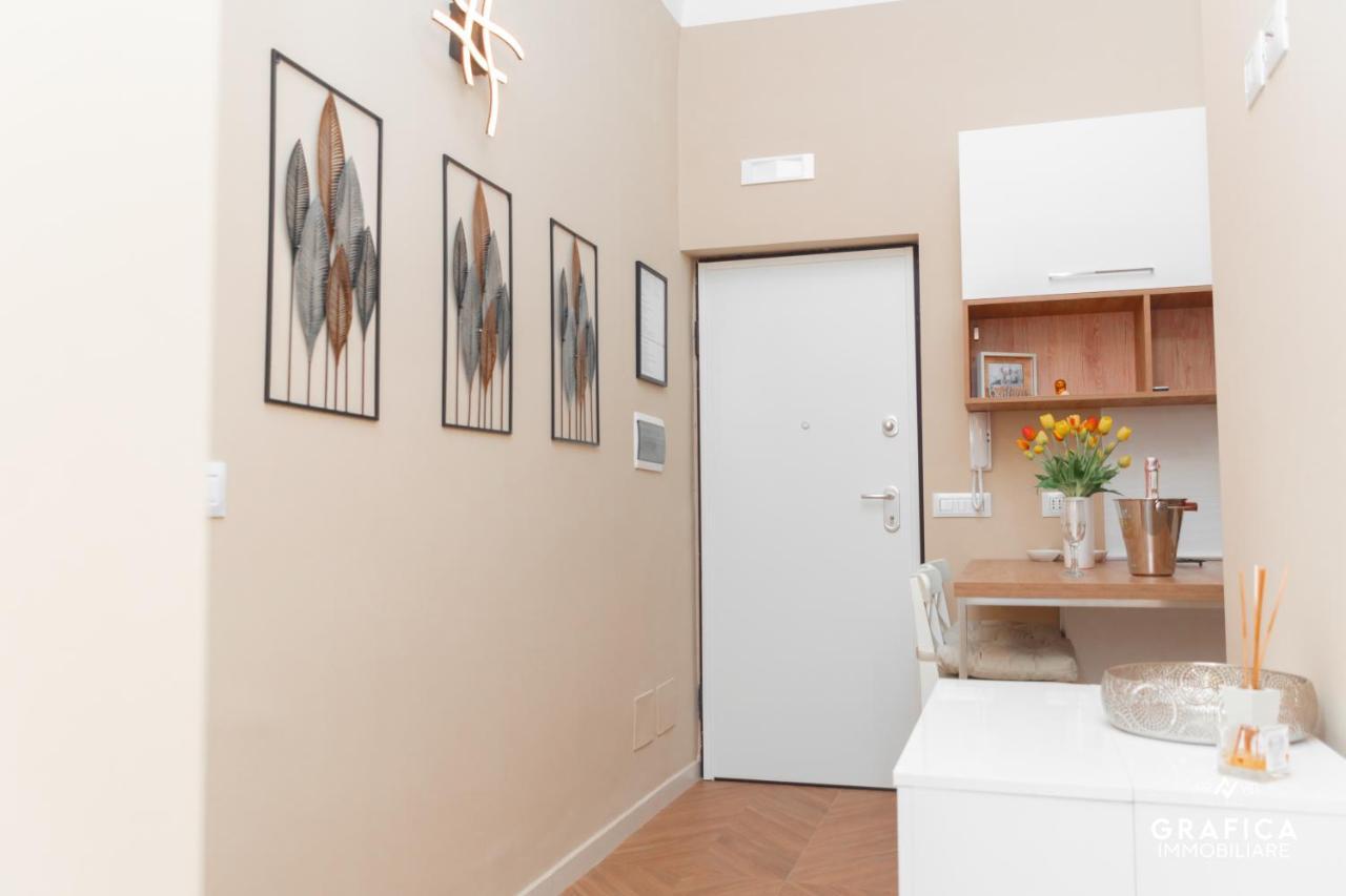 Ameli Home Luxury Apartment Таранто Екстер'єр фото